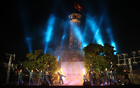 Bản hùng ca viết từ ý chí và sức mạnh Việt Nam