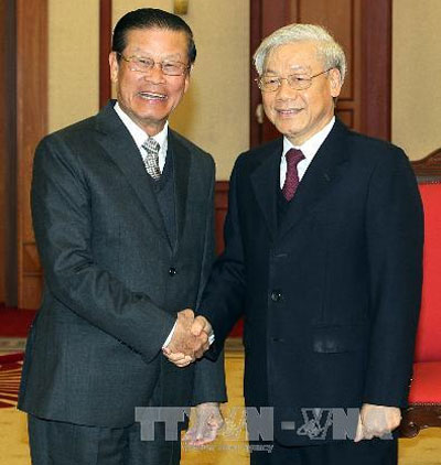 Tổng bí thư Nguyễn Phú Trọng tiếp Phó thủ tướng Lào 