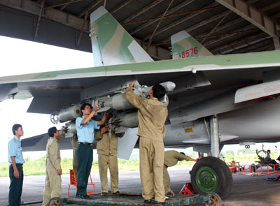 Quân chủng PK-KQ tổ chức hội nghị quân chính triển khai nhiệm vụ năm 2013