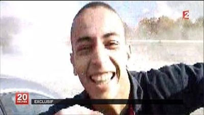 Kẻ sát thủ đi xe máy