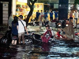 Miền Bắc sẽ mưa đến hết tuần, nhiệt độ giảm mạnh