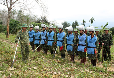 Đẩy nhanh tốc độ làm sạch đất đai bị ô nhiễm