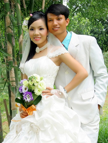 Vần thơ kết nên hạnh phúc