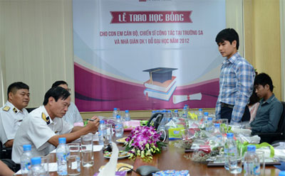 “Điểm tựa” từ bố