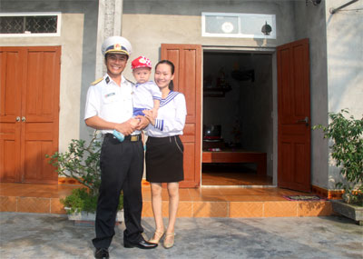 Lo toan công việc, lặng thầm hy sinh…