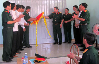 “Hôm nay, tôi lại khóc…”