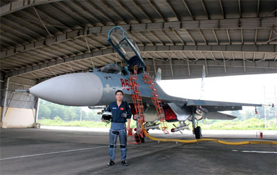 Phi công trẻ và niềm khao khát lớn