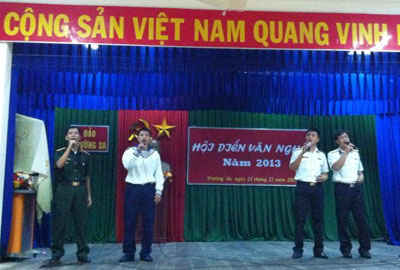 Quân và dân Trường Sa tổ chức hội diễn văn nghệ chào mừng Ngày thành lập Quân đội 