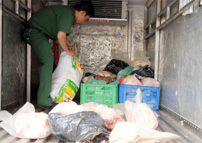 Nguy cơ thực phẩm “bẩn” trong dịp Tết