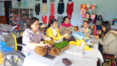 Hơi ấm từ những bàn tay tật nguyền