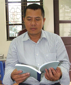 Lần theo nhật ký tìm cha