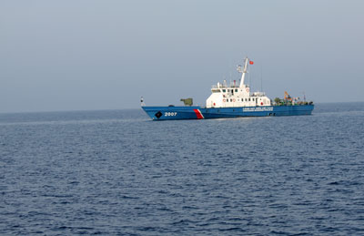 Cảnh sát biển truy quét tội phạm trên biển (xem clip)