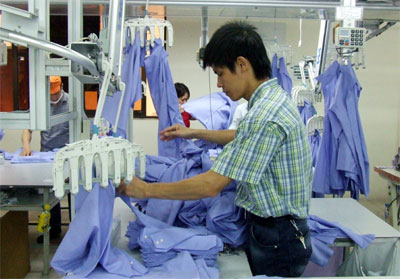 Tổng công ty May 10 học tập và làm theo tấm gương đạo đức Hồ Chí Minh (bài 3)