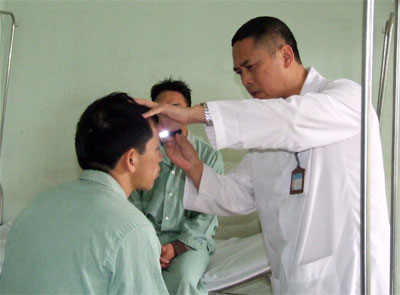 Thí điểm chăm sóc sức khỏe quân nhân theo hình thức bảo hiểm y tế (bài 2)