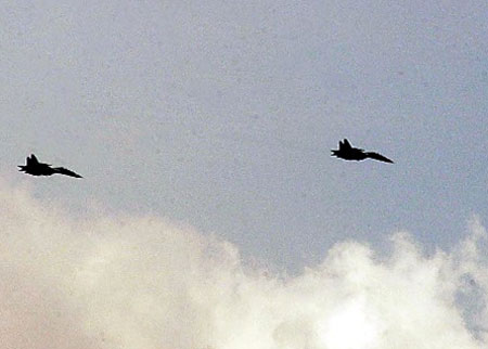 Sư đoàn 370 hoàn thành tốt nhiệm vụ huấn luyện bắn, ném bom