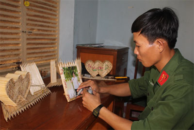 Vun yêu thương từ những điều nhỏ bé