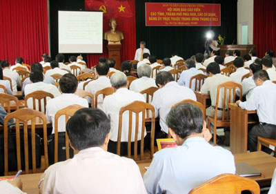 Hội nghị báo cáo viên toàn quốc khu vực phía Nam 