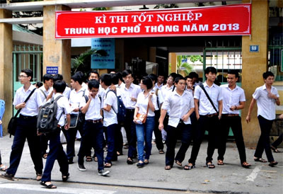 Kỳ thi nghiêm túc nhưng cần tiếp tục đổi mới căn bản và toàn diện