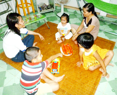 “Chồng ở đâu, tôi theo tới đó”