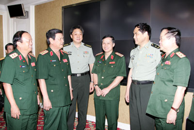 Đoàn cán bộ Ban cải cách tư pháp Bộ Quốc phòng làm việc tại Trung Quốc