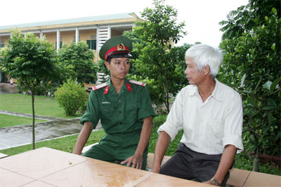 Cha con hội ngộ