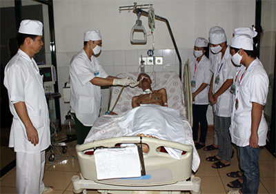 Nâng cao chất lượng khám, điều trị ở Bệnh viện Quân y 105 (bài 3)