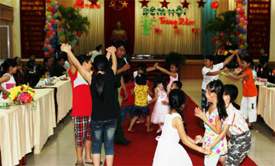 Lung linh đêm hội trăng rằm