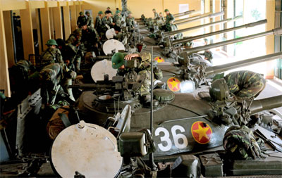 Hiệu quả nêu gương, “nói đi đôi với làm” của cán bộ