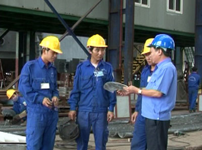 Chuyện ghi ở Hồng Hà