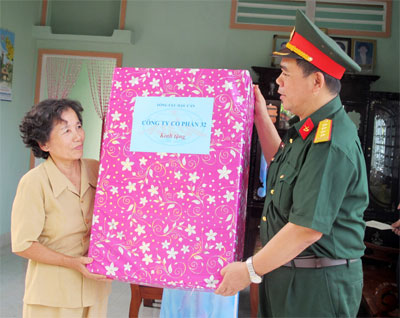 Sản xuất giỏi và tiết kiệm để giúp đỡ gia đình chính sách