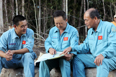 Phi công “dao pha”