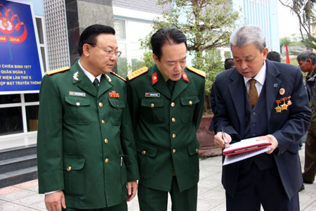 Ấm áp, thiêng liêng tình đồng đội