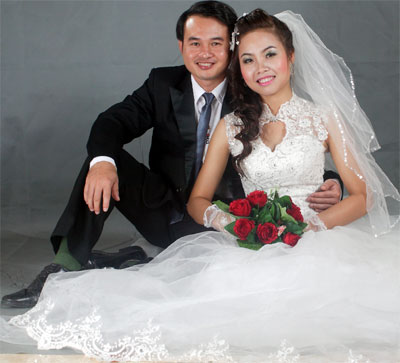 “Để em chờ lâu quá!”