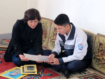 Anh vẫn… đang đi công tác