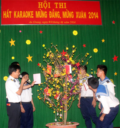 Xuân về với lính Giang thuyền