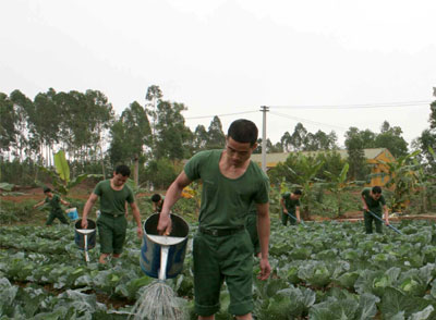 Cần kiệm, sáng tạo nuôi quân giỏi