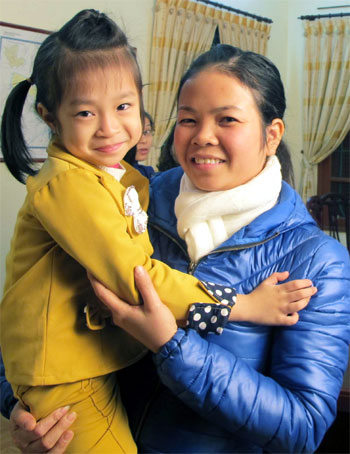 “Hội viên nhí” của câu lạc bộ vợ bộ đội