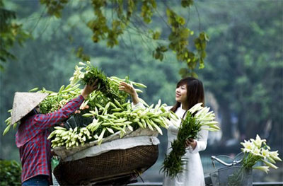 Tháng tư gọi ký ức về