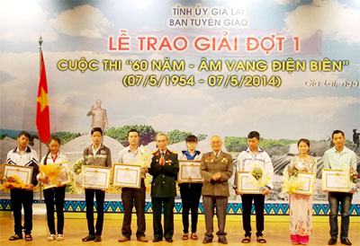 Điện Biên Phủ- Hành trang để tuổi trẻ đi tới