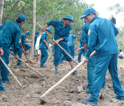Luôn gần dân, giúp dân hiệu quả