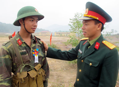 Giải tỏa “áp lực” trong huấn luyện chiến sĩ mới