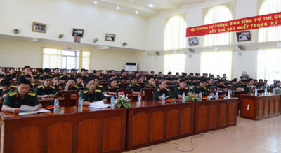 Khai mạc kỳ thi nâng cấp lái xe tăng - thiết giáp toàn quân khu vực phía Nam năm 2014