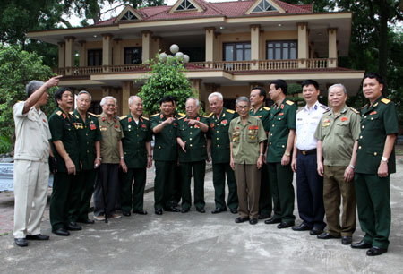 “Bác cháu ta phải cùng nhau giữ lấy nước”