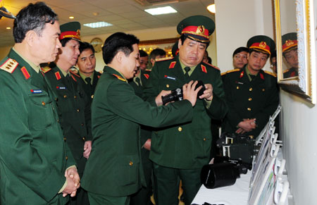 Giữ vững vai trò hạt nhân trong hiện đại hóa Quân đội