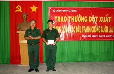 BĐBP Tây Ninh khen thưởng đột xuất tập thể Đồn biên phòng Phước Chỉ 
