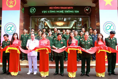Đại tướng Phùng Quang Thanh dự lễ khánh thành công trình Sở chỉ huy Cục CNTT