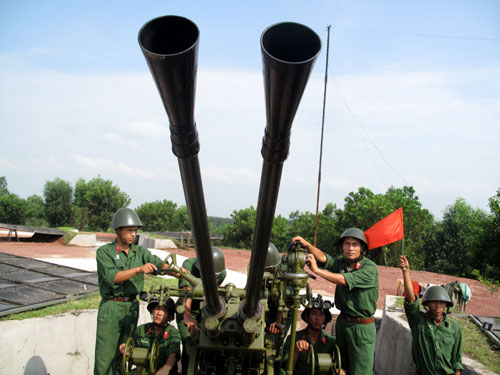 Tập huấn cán bộ phòng không lục quân, phòng không nhân dân