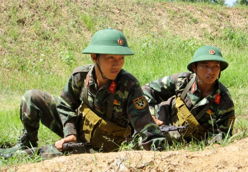 Trưởng thành trong quân ngũ