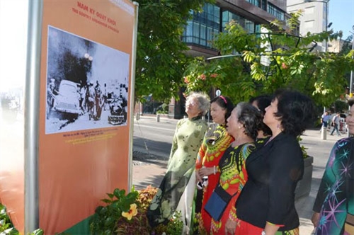 Triển lãm ảnh “Tinh thần ngày Khởi nghĩa Nam Kỳ bất diệt”