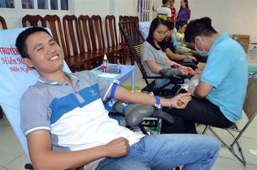 TP Hồ Chí Minh: Đông đảo đoàn viên, thanh niên tham gia hiến máu tình nguyện